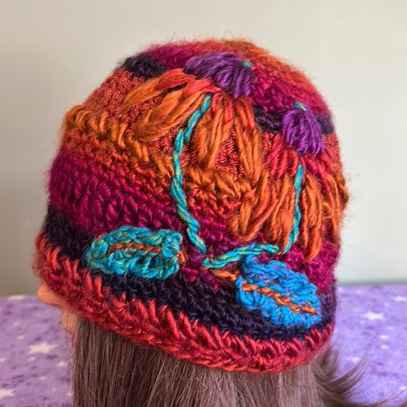 lion’s brand Accessories - Crochet coneflowers satin yarn medium new